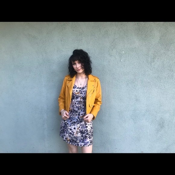 Volcom floral summer dress - Picture 2 of 3